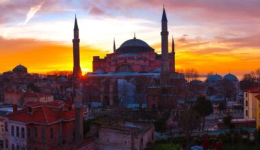 Istanbul, attractions, best time to visit Istanbul, accommodations in Istanbul