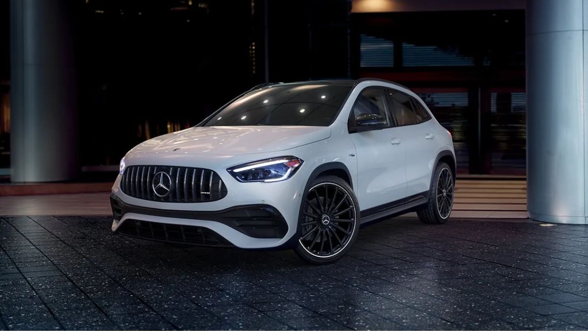 Mercedes AMG GLA SUV Review