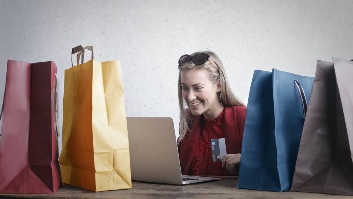 E-Commerce