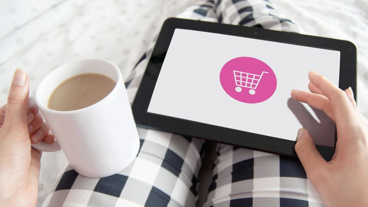 E-Commerce